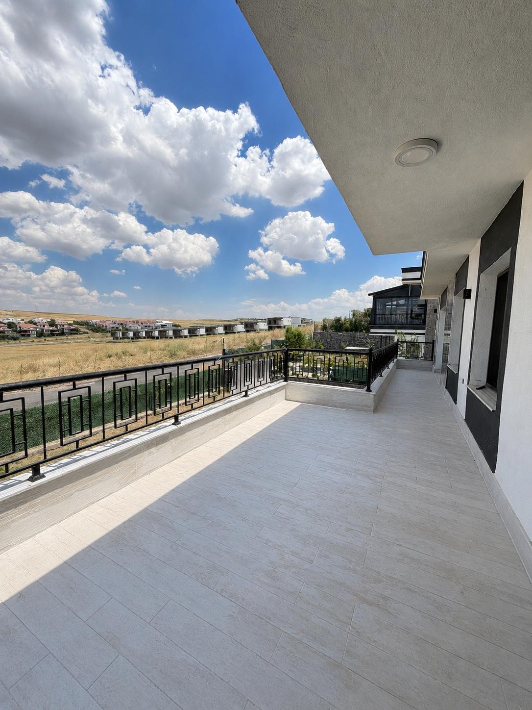 NİRVANA VİLLALARINDA ACİL SATILIK 6+1 HAVUZLU LÜKS VİLLA- DİYARBAKIR